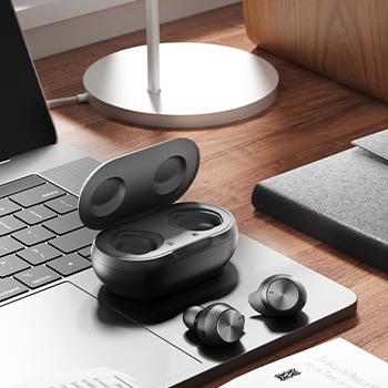 Electronics & Accessories
