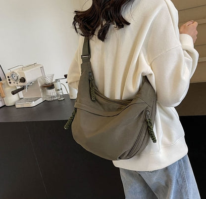 👜Women's Fashion Plain Color Nylon Crossbody Hobo Bag