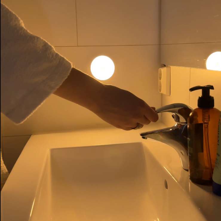 🎁 AMAZING VALUE!🌞Energy-Efficient LED Motion Sensor Light⚡