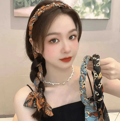 🔥Buy 1 Get 1 Free✨🌹VintageMagic Hair Clip