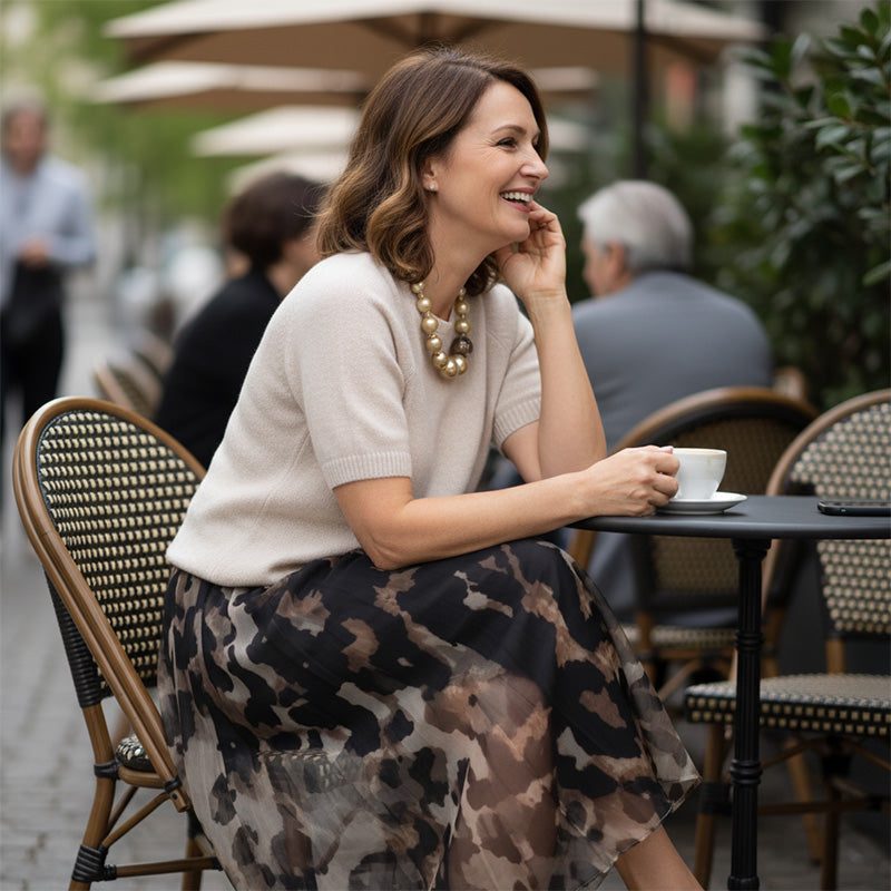 🔥Women's Two-Piece Sweater & Leopard Flowy Skirt Set