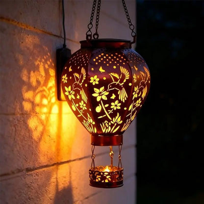 🎈Solar Hot Air Balloon Lantern – Auto-On, Hollow-Out Projection, Weatherproof 🌿