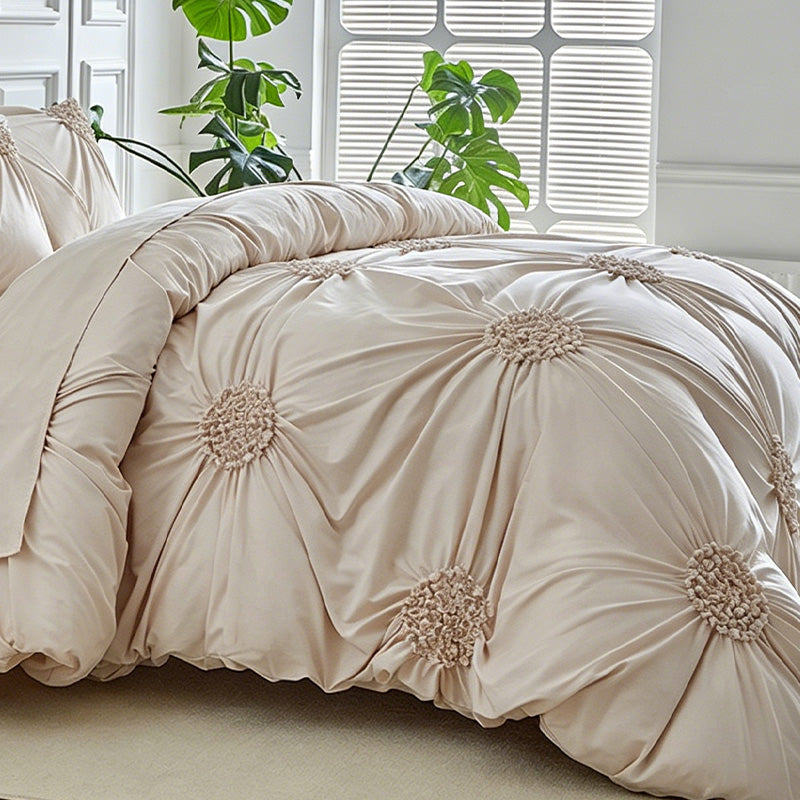 🛏️ ☁️Elegant Pinch Pleat Duvet Cover Set
