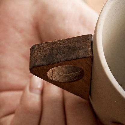 ☕Sip in Style Instantly! No-Slip Rustic Wood-Handle Mug
